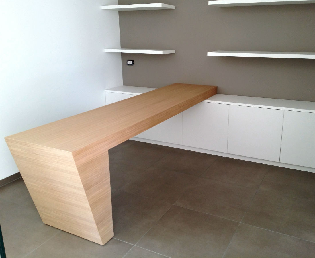 Esempio realizzazione arredo per studio medico, mottola Arredamento studio medico